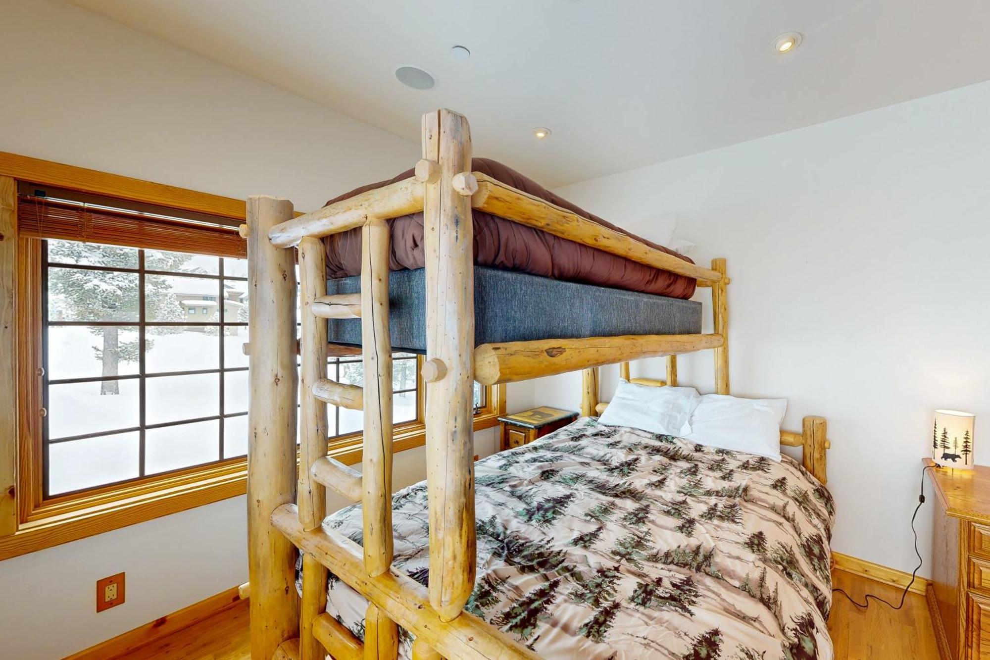 Antler Ridge Villa Big Sky Ngoại thất bức ảnh