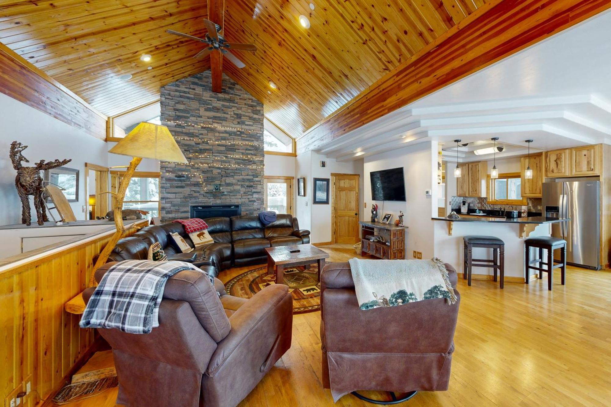 Antler Ridge Villa Big Sky Ngoại thất bức ảnh