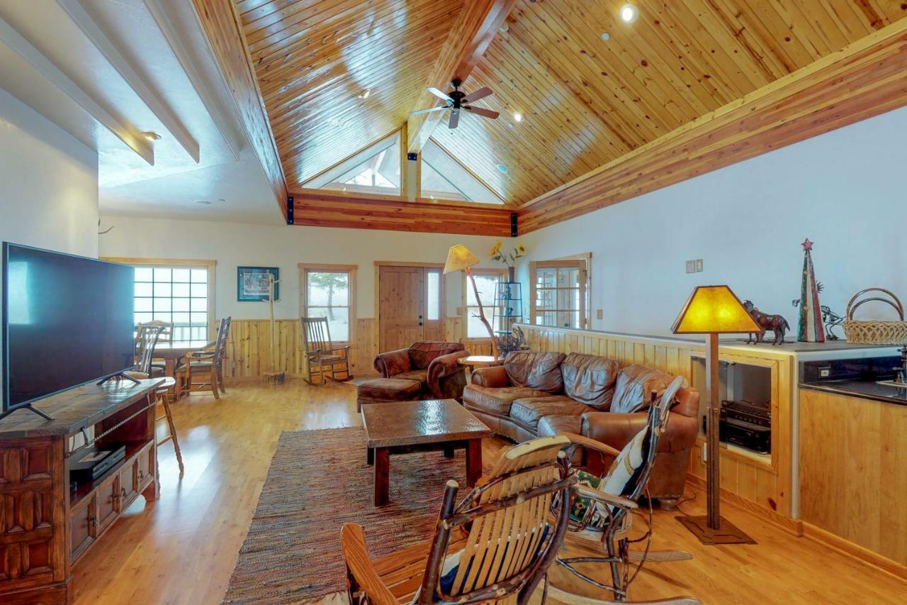 Antler Ridge Villa Big Sky Ngoại thất bức ảnh