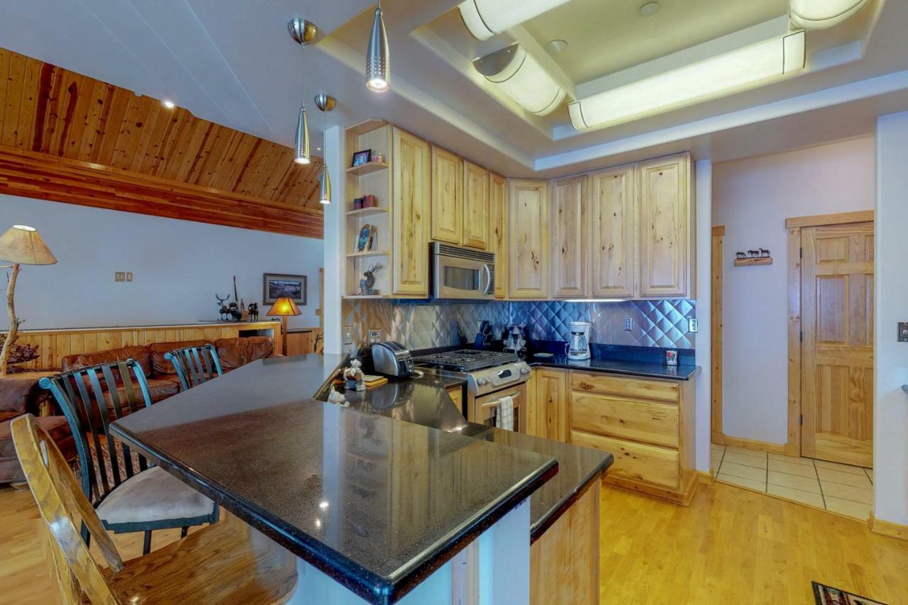 Antler Ridge Villa Big Sky Ngoại thất bức ảnh