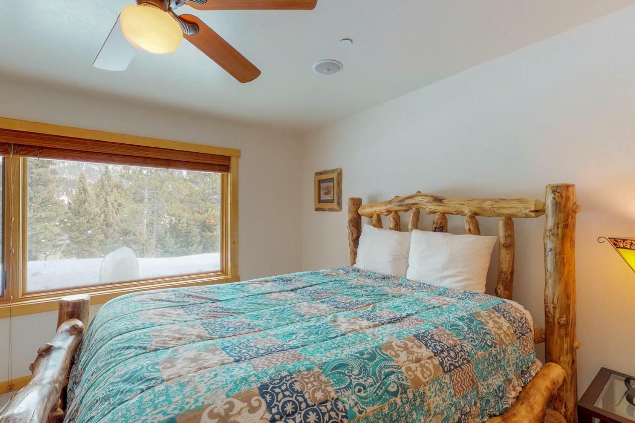 Antler Ridge Villa Big Sky Ngoại thất bức ảnh