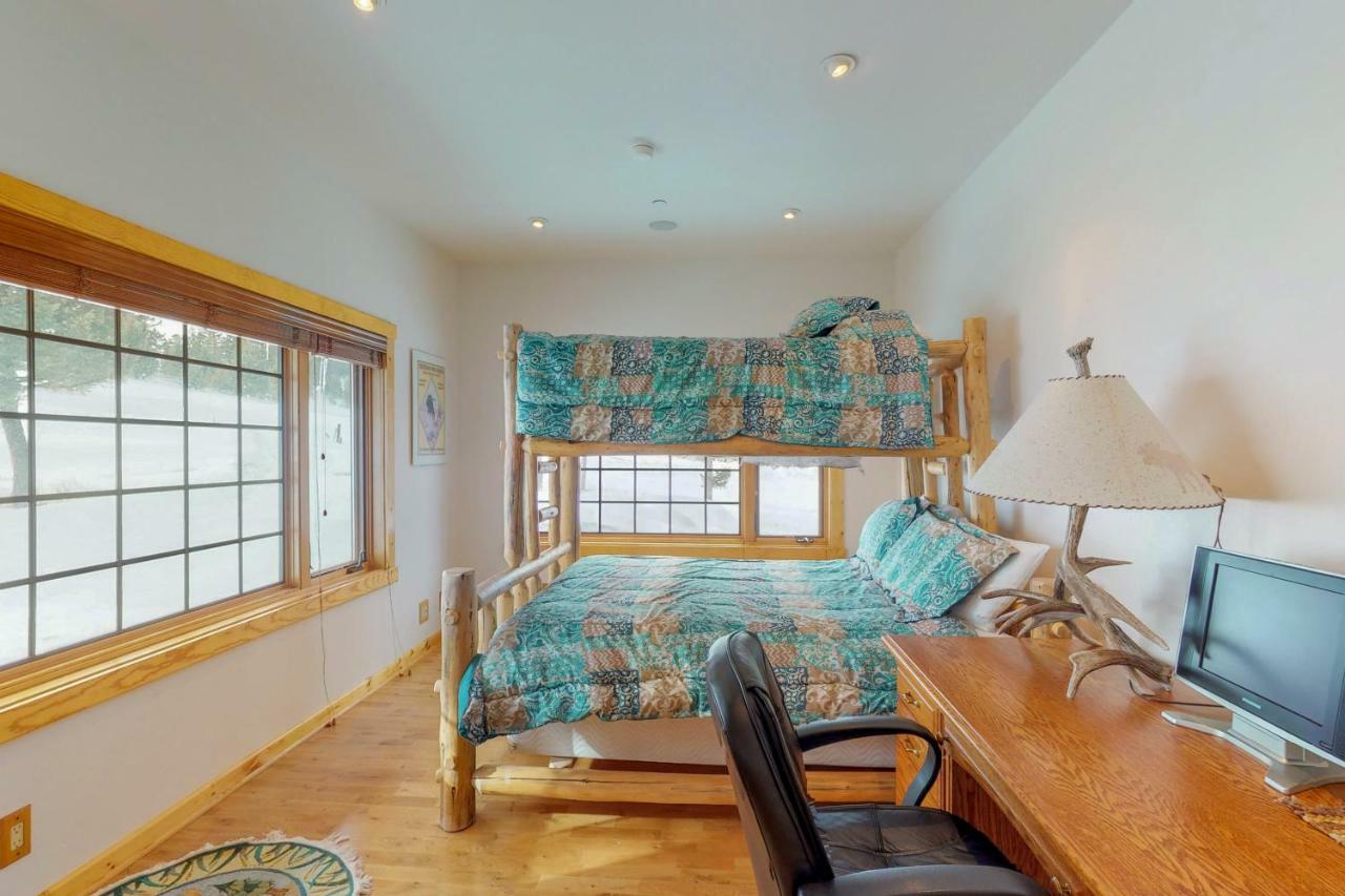 Antler Ridge Villa Big Sky Ngoại thất bức ảnh