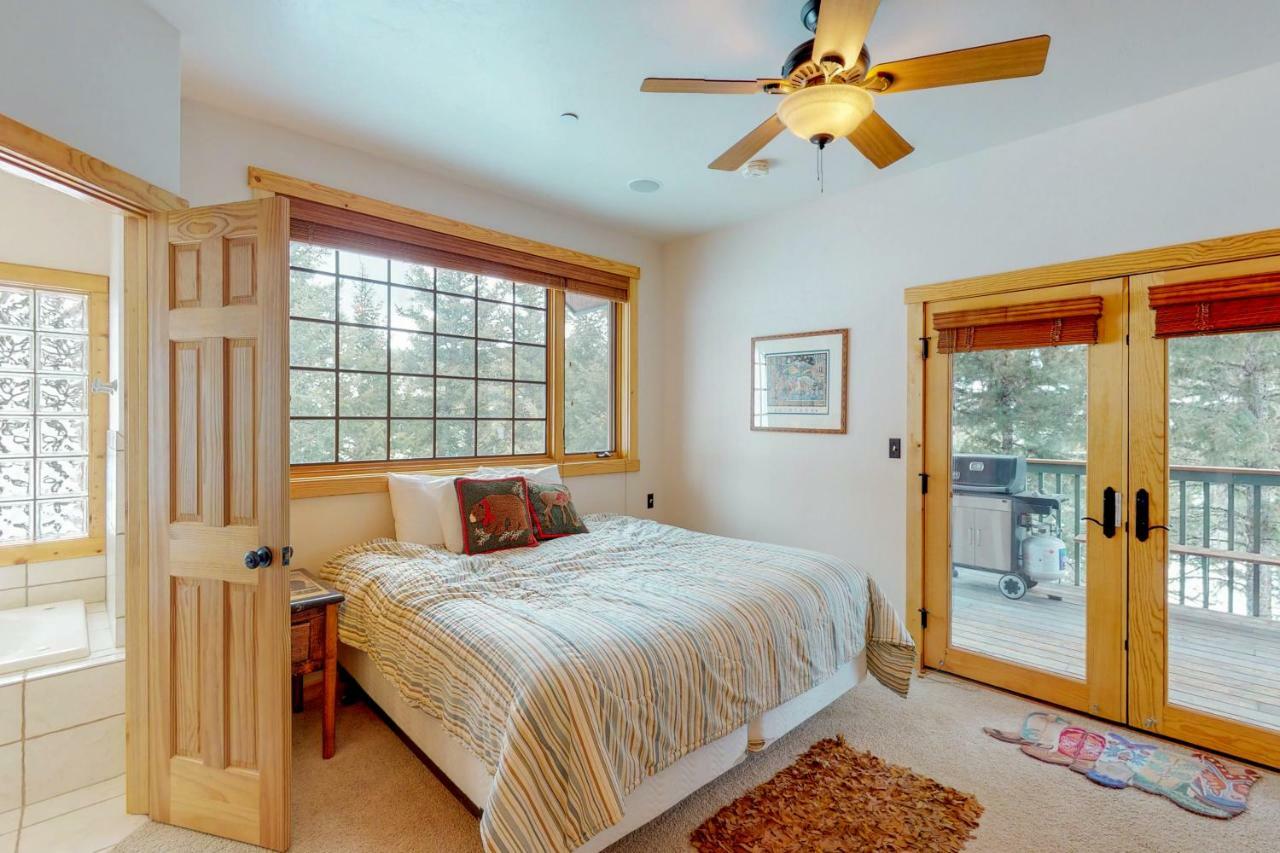 Antler Ridge Villa Big Sky Ngoại thất bức ảnh