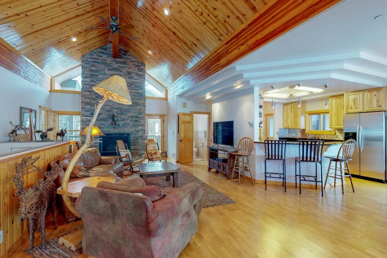 Antler Ridge Villa Big Sky Ngoại thất bức ảnh