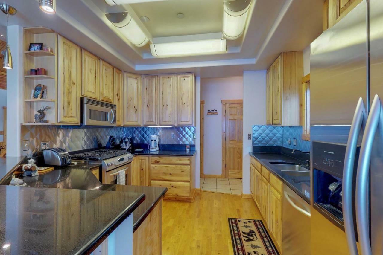 Antler Ridge Villa Big Sky Ngoại thất bức ảnh