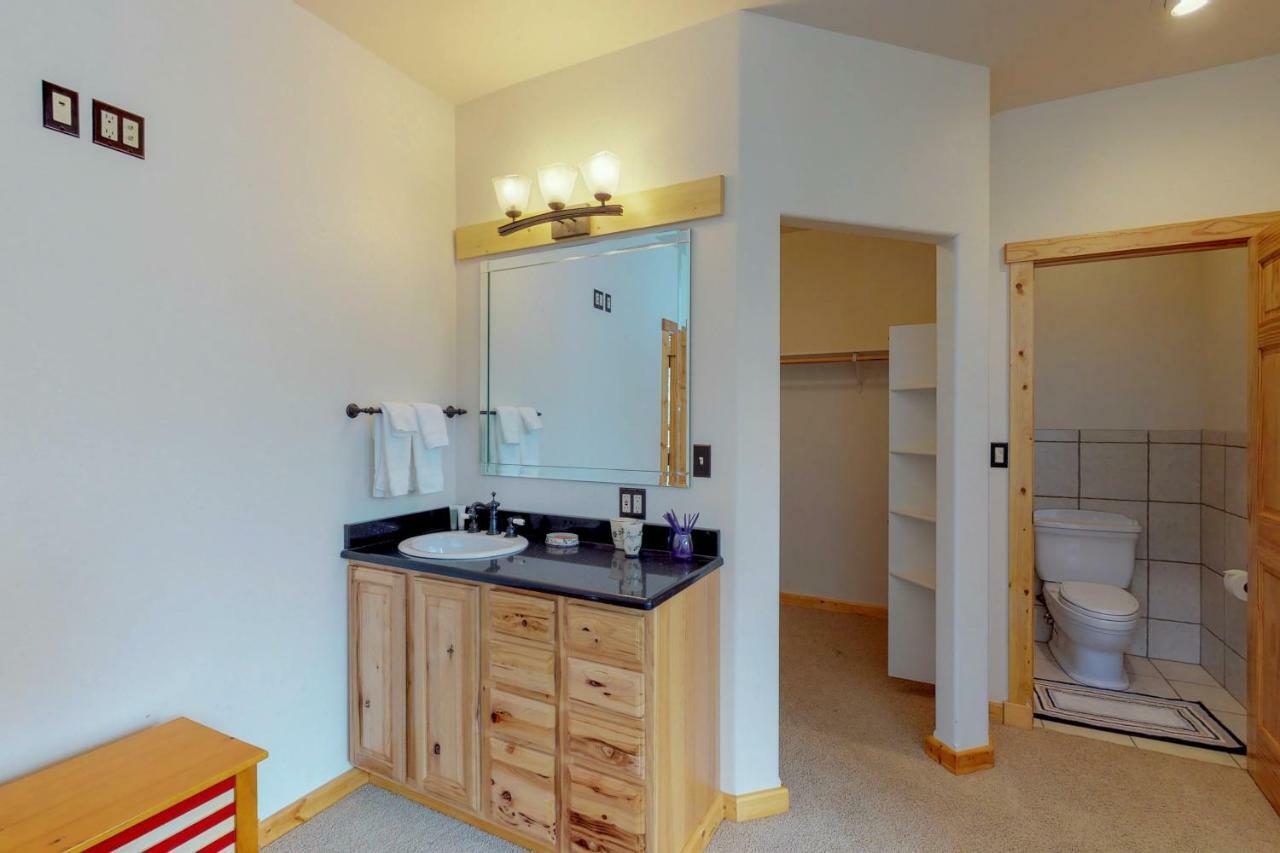 Antler Ridge Villa Big Sky Ngoại thất bức ảnh
