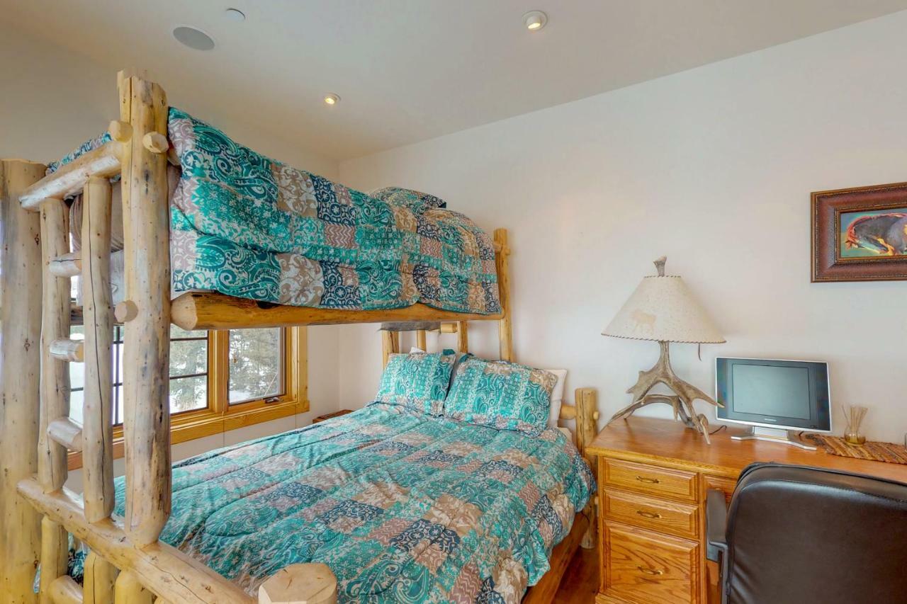 Antler Ridge Villa Big Sky Ngoại thất bức ảnh